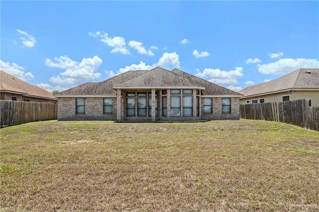 801 New Orleans Circle, Pharr, TX 78577
