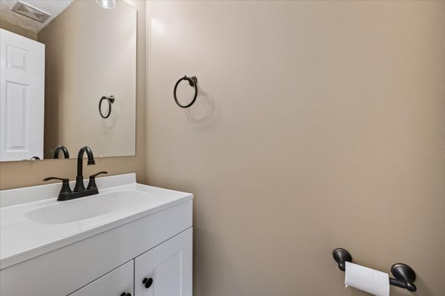 5170 Hickory Hollow Pkwy Unit 227, Antioch, TN 37013