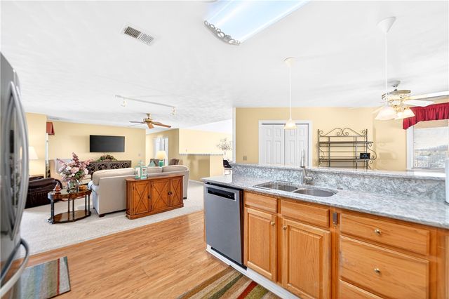 6261 Overlook Lane, Rostraver, PA 15012