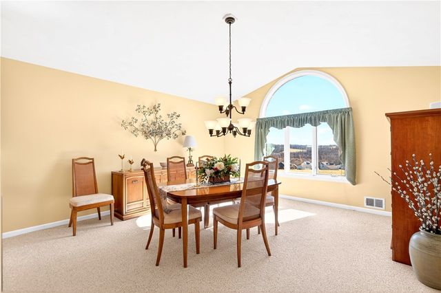 6261 Overlook Lane, Rostraver, PA 15012