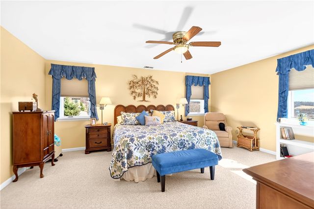 6261 Overlook Lane, Rostraver, PA 15012