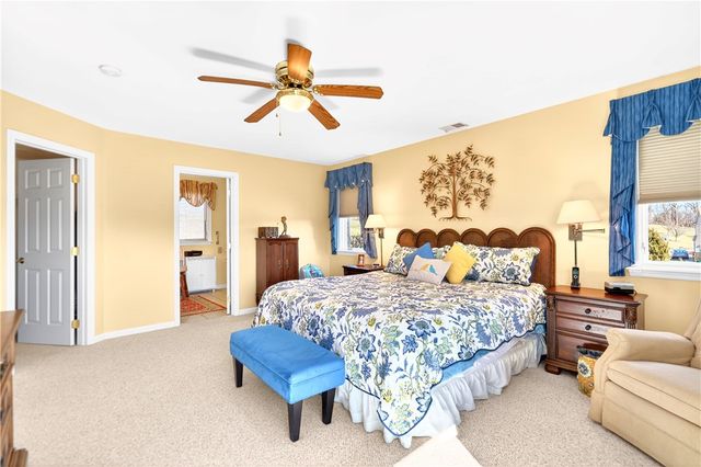 6261 Overlook Lane, Rostraver, PA 15012