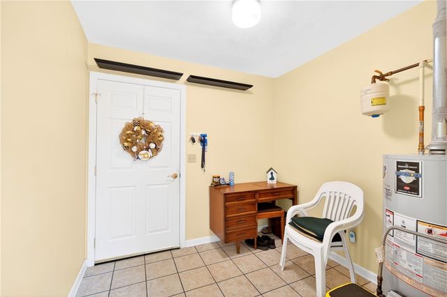 6261 Overlook Lane, Rostraver, PA 15012