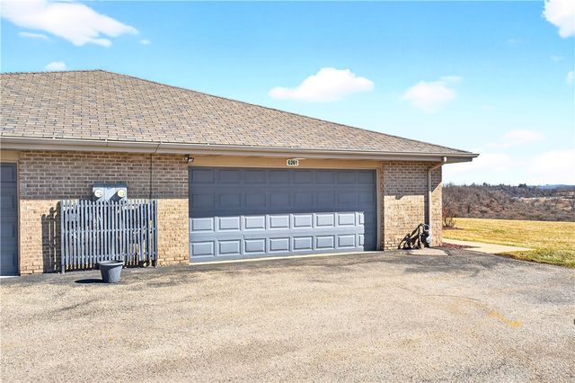 6261 Overlook Lane, Rostraver, PA 15012