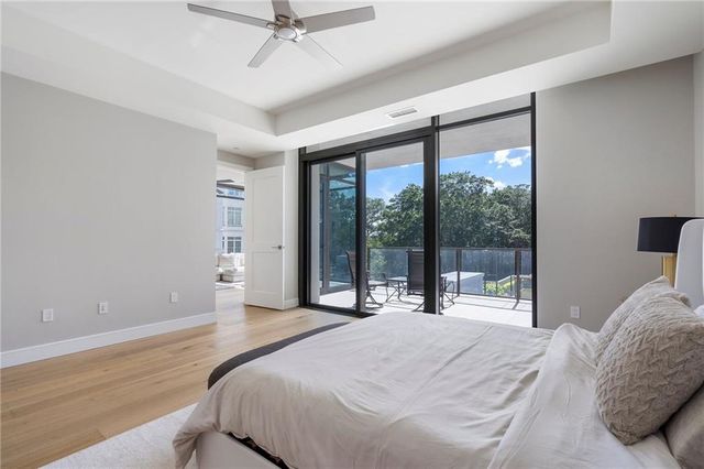 2520 Peachtree NW Road 403, Atlanta, GA 30305