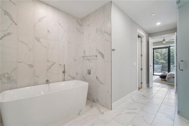 2520 Peachtree NW Road 403, Atlanta, GA 30305