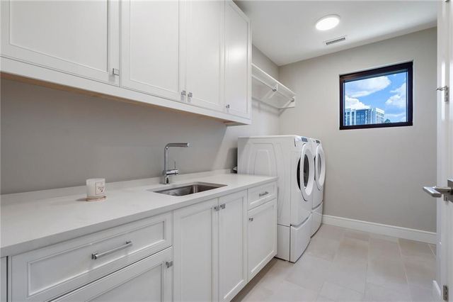 2520 Peachtree NW Road 403, Atlanta, GA 30305