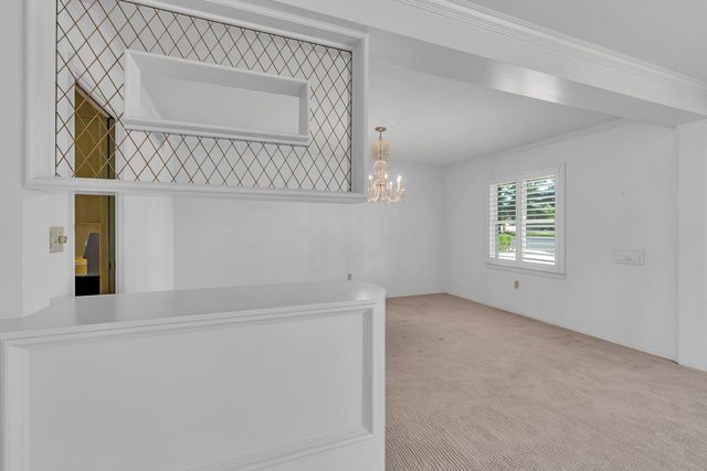 157 N Park Drive, Madera, CA 93637