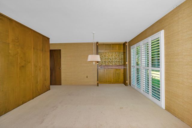 157 N Park Drive, Madera, CA 93637