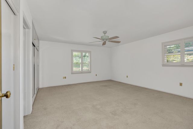 157 N Park Drive, Madera, CA 93637