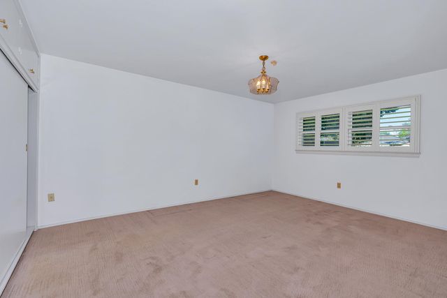 157 N Park Drive, Madera, CA 93637