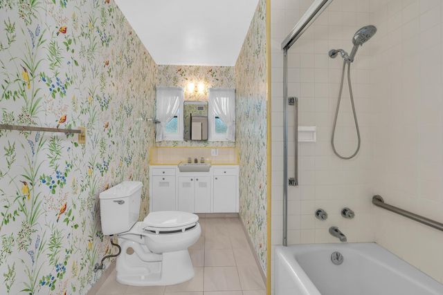 157 N Park Drive, Madera, CA 93637