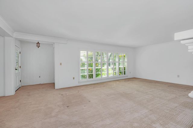 157 N Park Drive, Madera, CA 93637