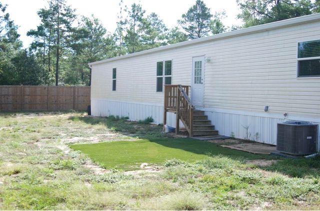 18 Daffodil Court, Defuniak Springs, FL 32433