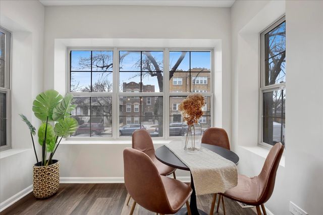 4055 N Central Park Avenue 1, Chicago, IL 60618