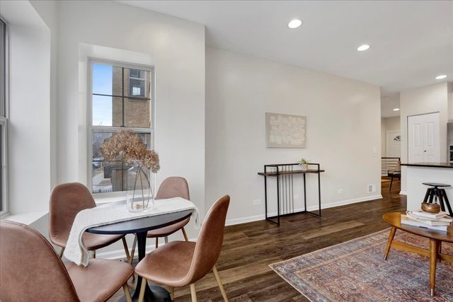 4055 N Central Park Avenue 1, Chicago, IL 60618