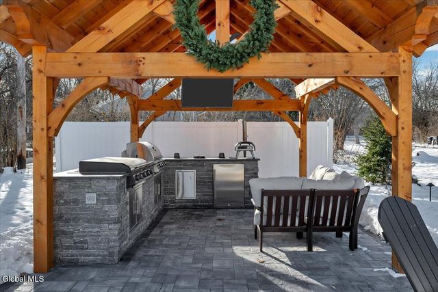 2583 Pangburn Road, Princetown, NY 12056