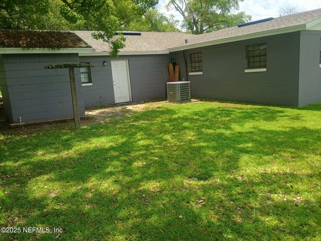 4305 BESSIE Circle W, Jacksonville, FL 32209