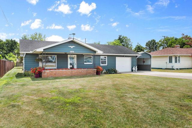 1809 E McKinley Avenue, Mishawaka, IN 46545