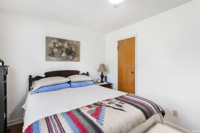 1809 E McKinley Avenue, Mishawaka, IN 46545