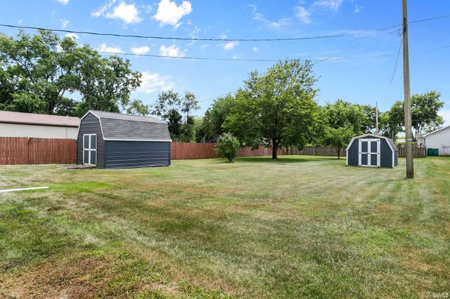 1809 E McKinley Avenue, Mishawaka, IN 46545