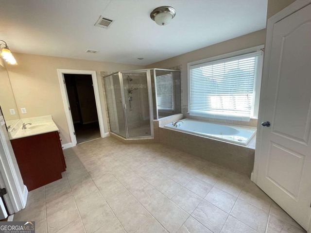 3825 Bay Grove Way, Loganville, GA 30052