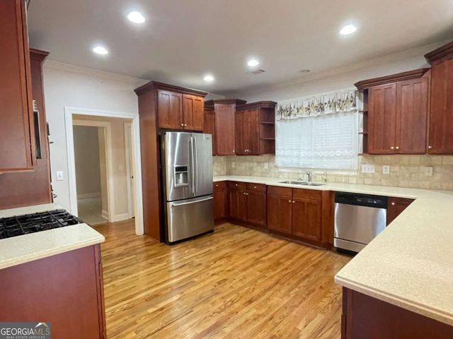 3825 Bay Grove Way, Loganville, GA 30052