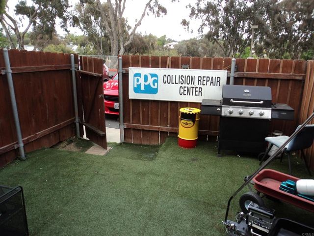 2083 Berry St, Lemon Grove, CA 91945