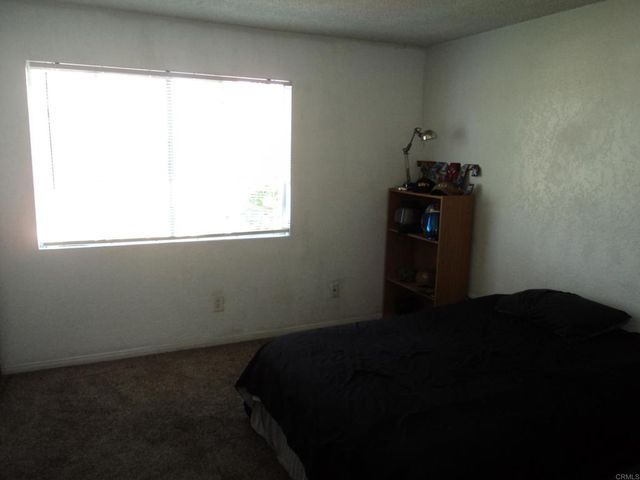 2083 Berry St, Lemon Grove, CA 91945