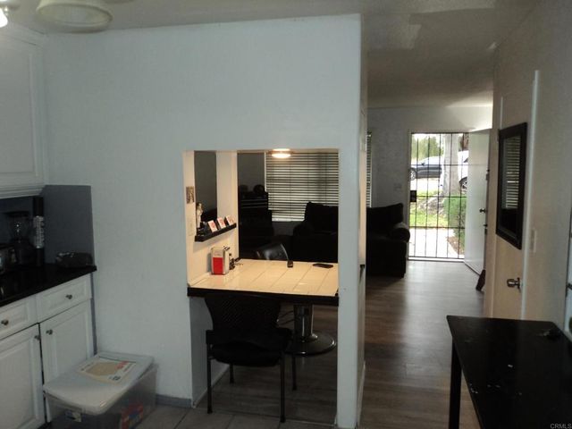 2083 Berry St, Lemon Grove, CA 91945