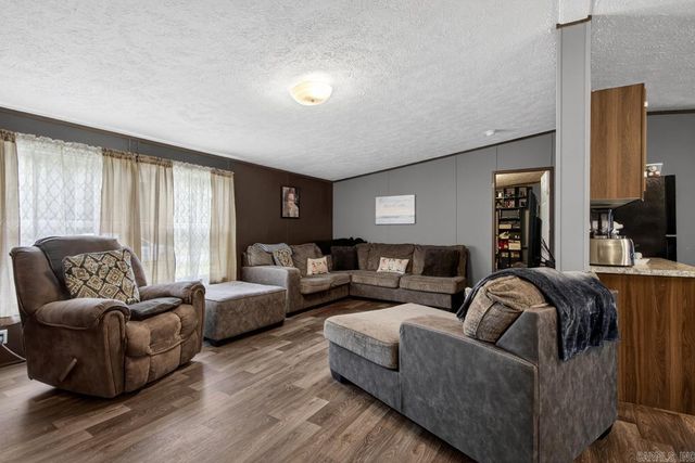 1343 Pine Drive, Haskell, AR 72015