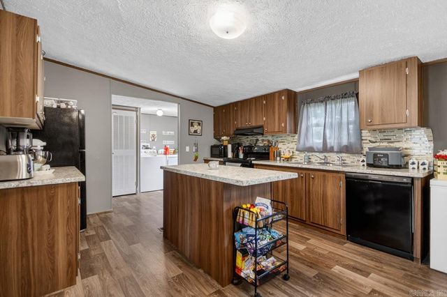 1343 Pine Drive, Haskell, AR 72015