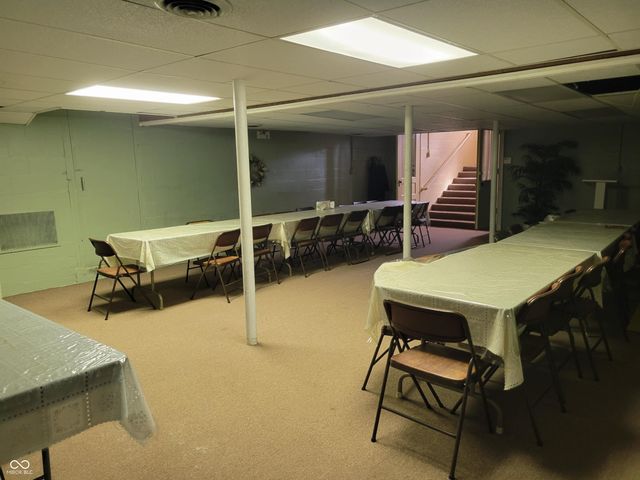 10530 W Georgetown Road, Columbus, IN 47201