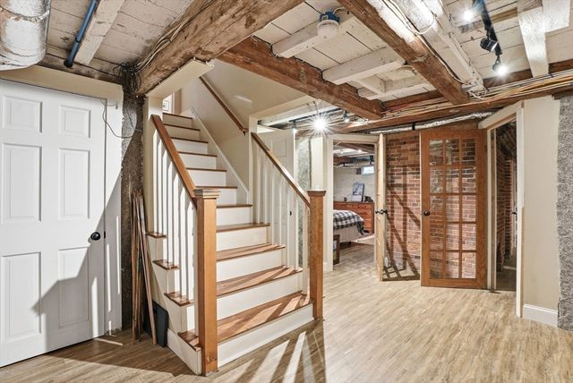 57 North St 1, Hingham, MA 02043