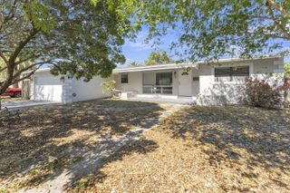 3811 Garfield Street, Hollywood, FL 33021