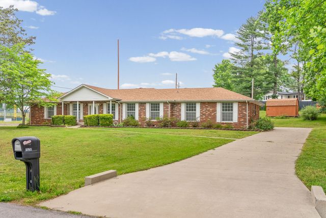 2293 Dogwood Ln, Clarksville, TN 37043