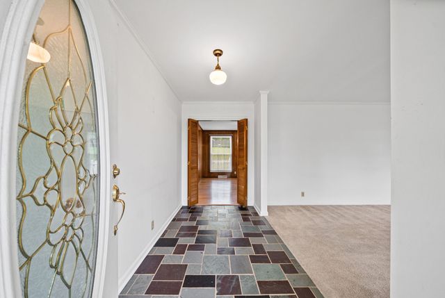 2293 Dogwood Ln, Clarksville, TN 37043