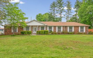 2293 Dogwood Ln, Clarksville, TN 37043