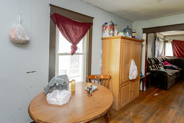 58 City Park, Toledo, OH 43609