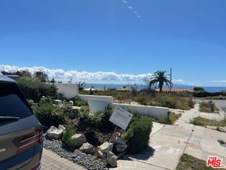 3908 Castlerock Road, Malibu, CA 90265