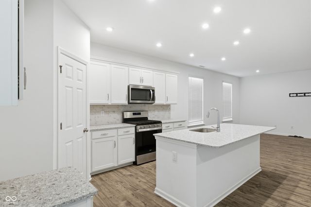 17029 Cole Evans Drive, Noblesville, IN 46060