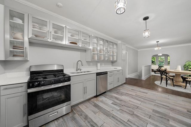 6042 S Talman Avenue, Chicago, IL 60629