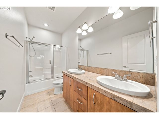 10501 Ne 90TH Ct, Vancouver, WA 98662