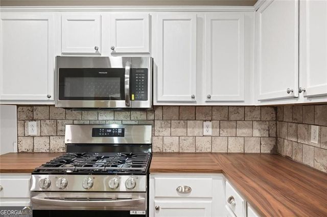 3009 Summer Breeze Drive, Villa Rica, GA 30180