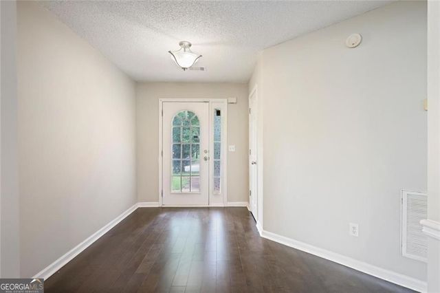 3009 Summer Breeze Drive, Villa Rica, GA 30180