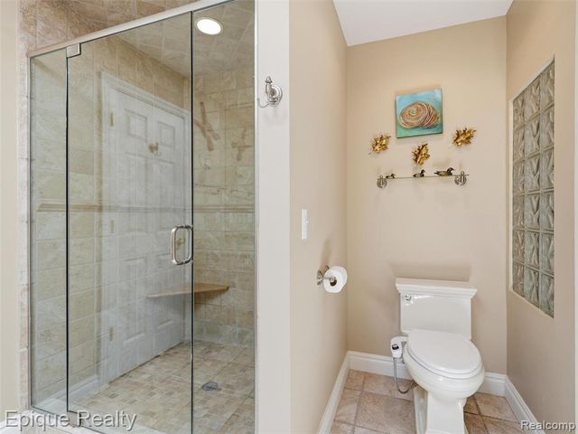 33124 N River Road, Harrison Twp, MI 48045