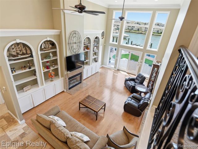 33124 N River Road, Harrison Twp, MI 48045