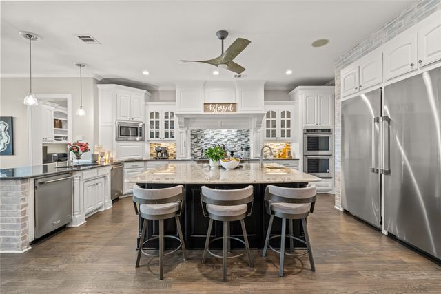 3119 Lake Drive, Southlake, TX 76092