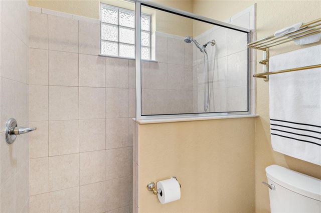 38912 HARBORWOODS PLACE, Lady Lake, FL 32159