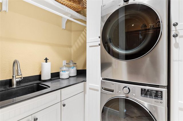 38912 HARBORWOODS PLACE, Lady Lake, FL 32159